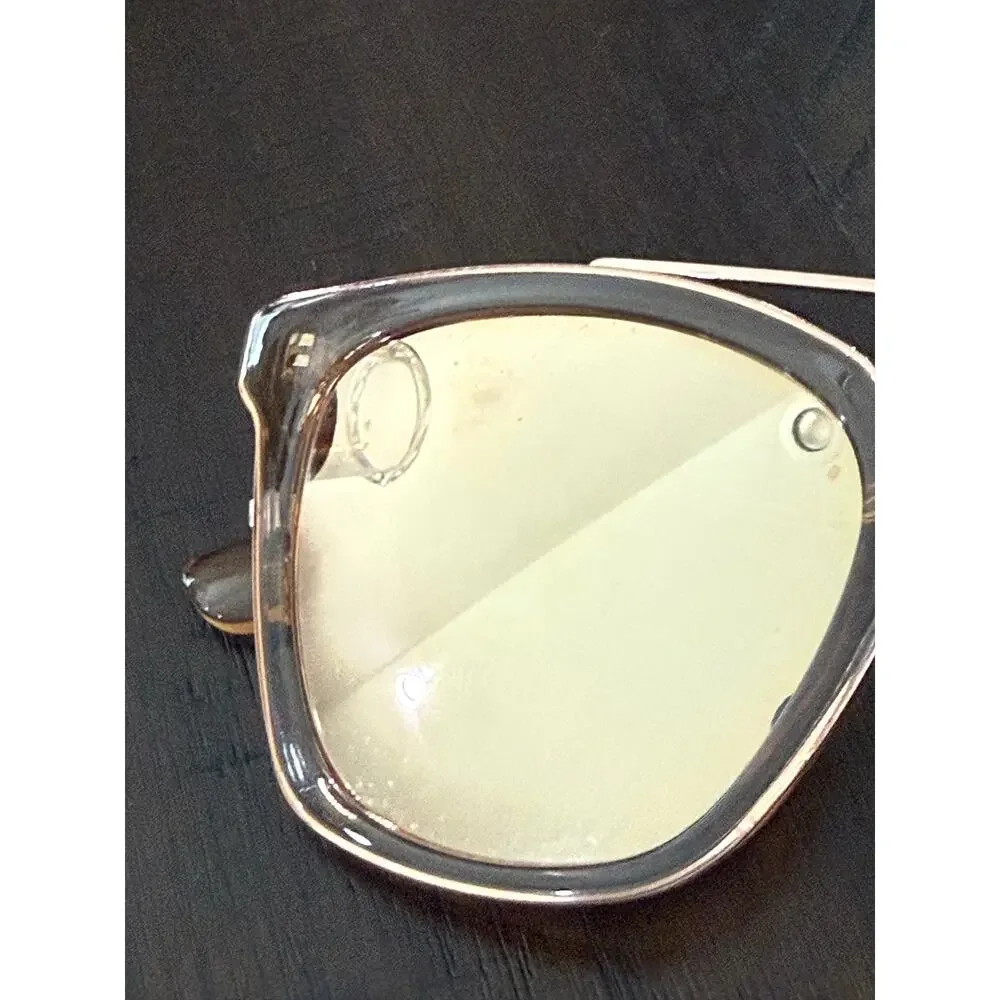 QUAY Sweet Dreams 125 Sunglasses Champagne Rose Gold Mirror Retired